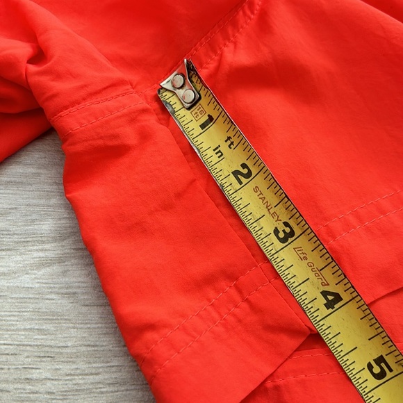 Columbia Orange Shorts Size Medium With Pockets - Picture 9 of 16